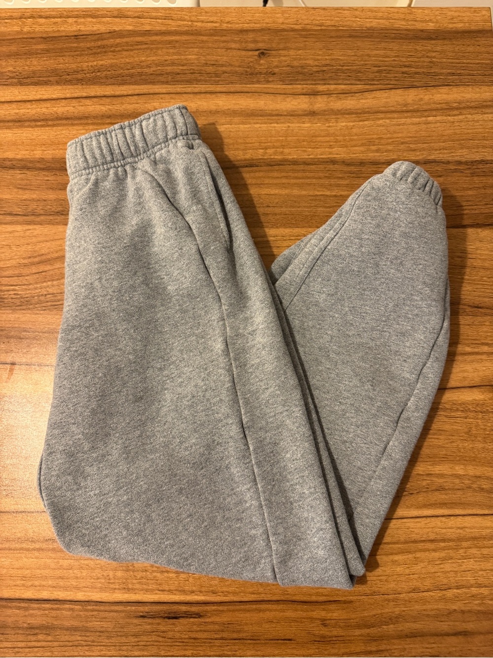Lululemon Gray Elastic-Waist Sweatpants
